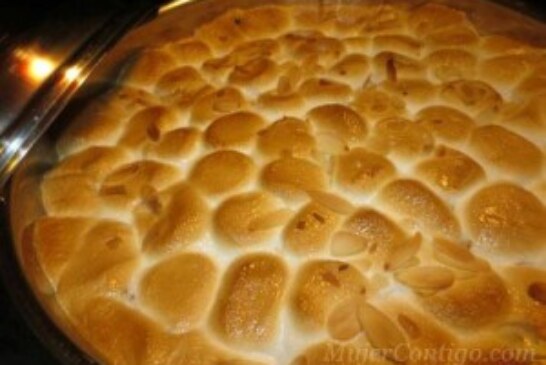 Torta o soufflé de batata con mashmallows.