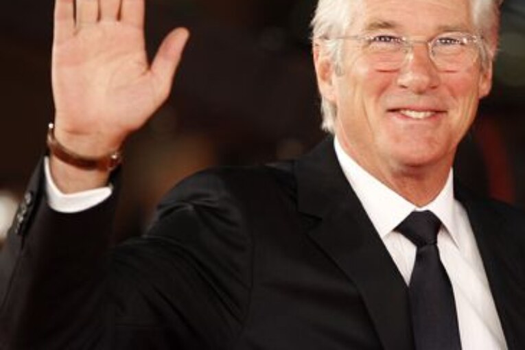 PARA VIVIR FELIZ…Richard Gere